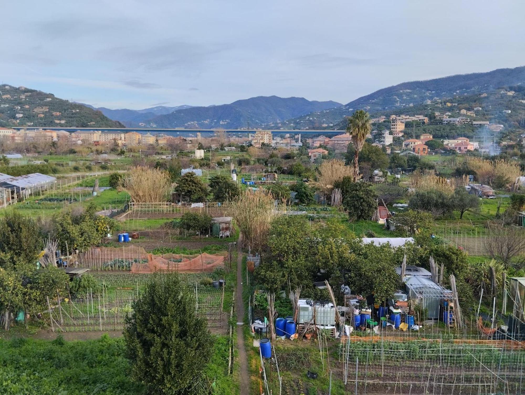 Appartamento Con Posto Auto Lavagna Exteriör bild
